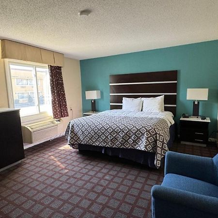 Americas Best Value Inn New London Mystic Eksteriør billede