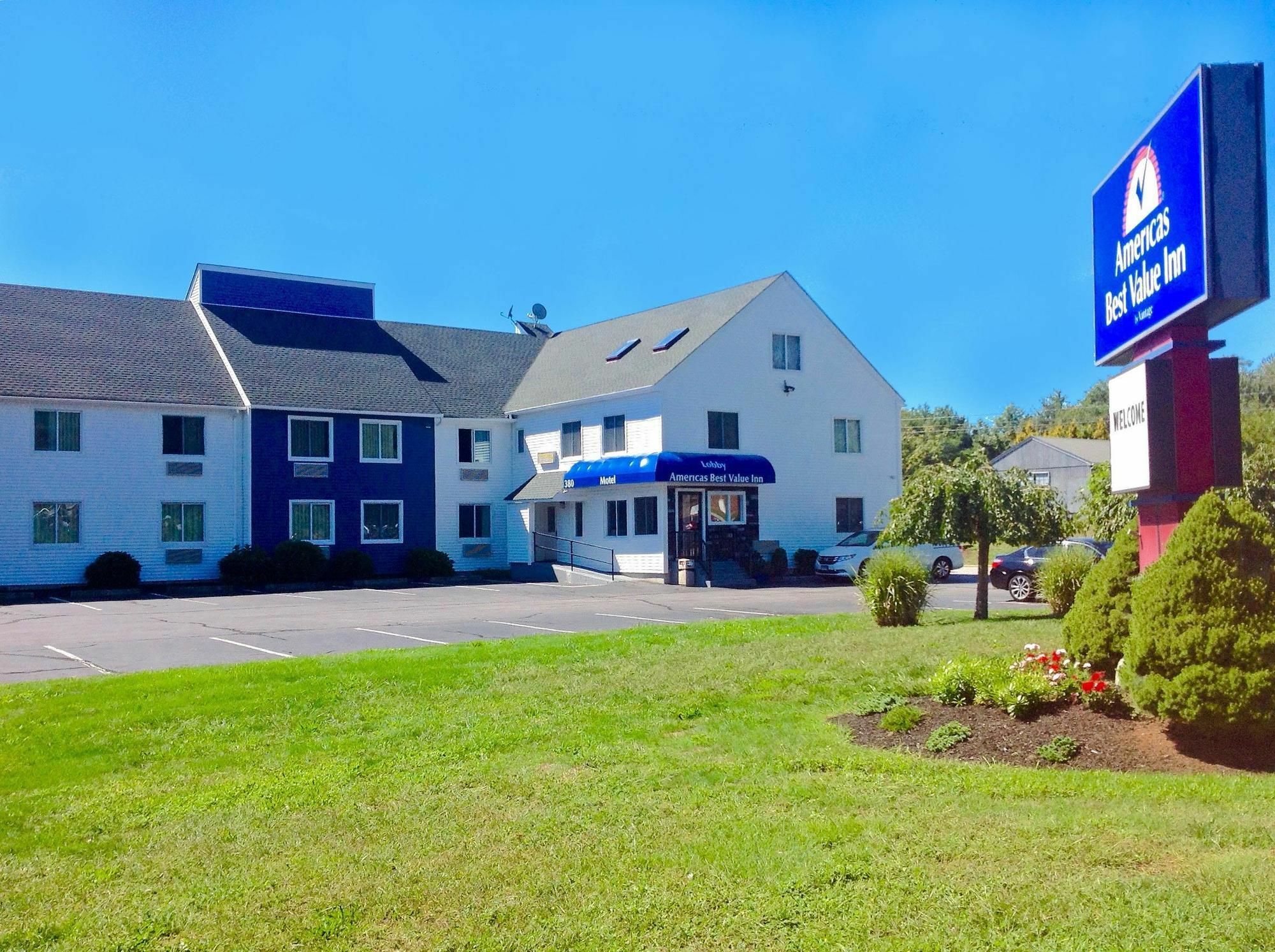 Americas Best Value Inn New London Mystic Eksteriør billede